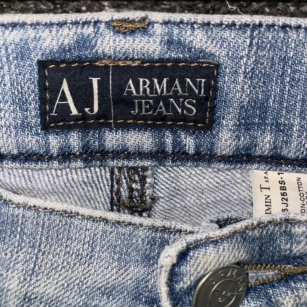 Armani Jeans Mens Size 34x31 Straight Leg Light Blue Wash Button Fly Preppy